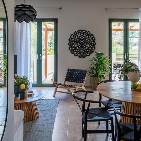 Syra Suites Vári Extérieur photo