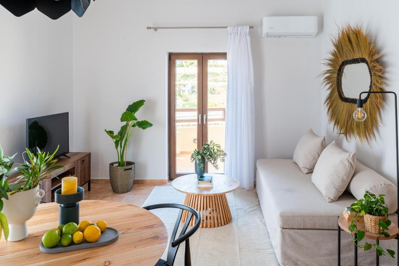 Syra Suites Vári Extérieur photo