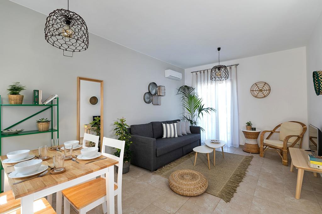 Syra Suites Vári Extérieur photo