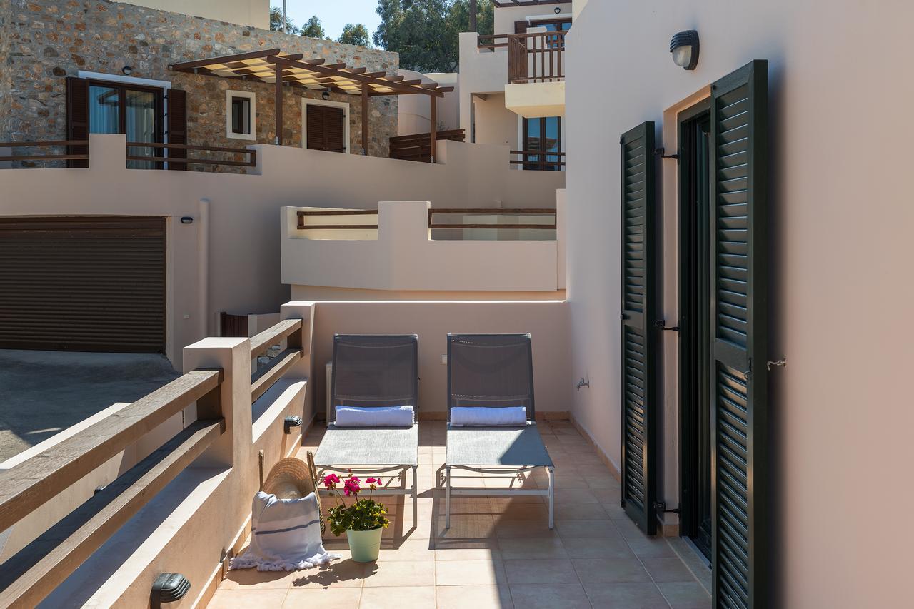 Syra Suites Vári Extérieur photo